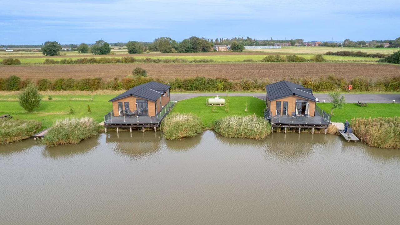 Lakeside Fishing Cabins Boston Exterior photo